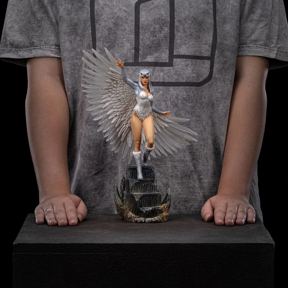 Masters of the Universe Art Scale Statue 1/10 White Sorceress 26 cm