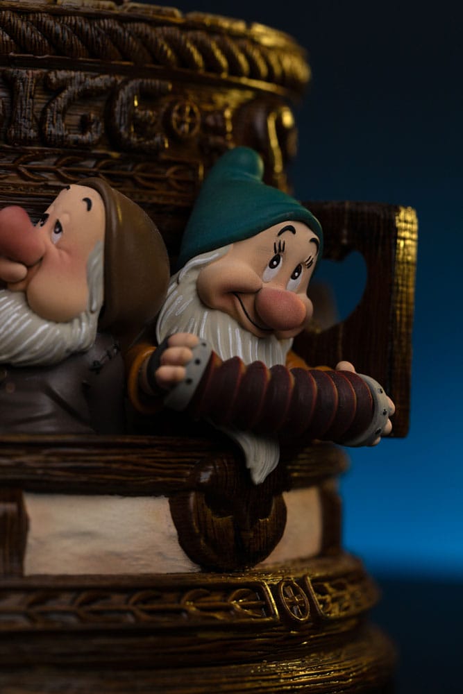 Snow White and the Seven Dwarves Art Scale Statue 1/10 Snow White and Dopey Deluxe Edition 21 cm