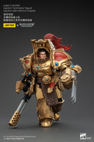 Warhammer The Horus Heresy Action Figure 1/18 Legio Custodes Aquilon Terminator Squad Aquilon with Infernus Firepike 14 cm