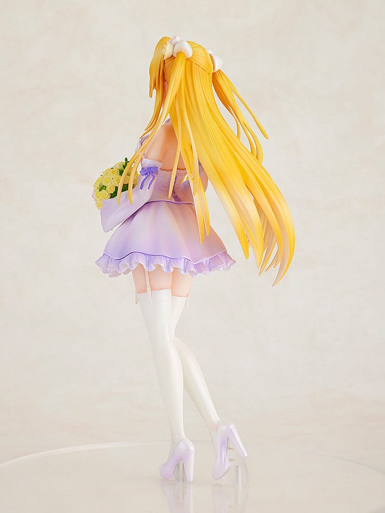 Golden Darkness (To Love-Ru Darkness) Wedding Dress Ver.