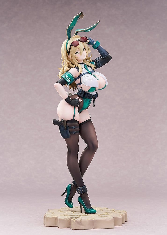 Original Character Figure 1/6 Bunny Cops 01 Illustration by CheLA77 30 cm