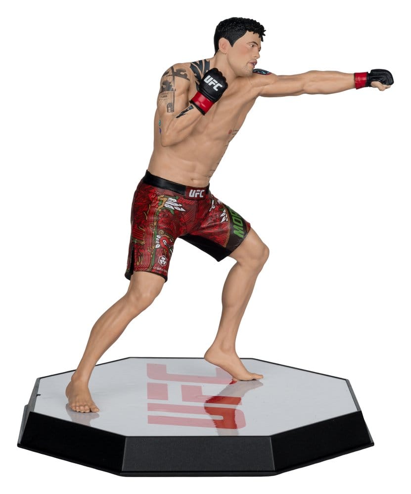 UFC Posed PVC Statue Brandon Moreno 16 cm