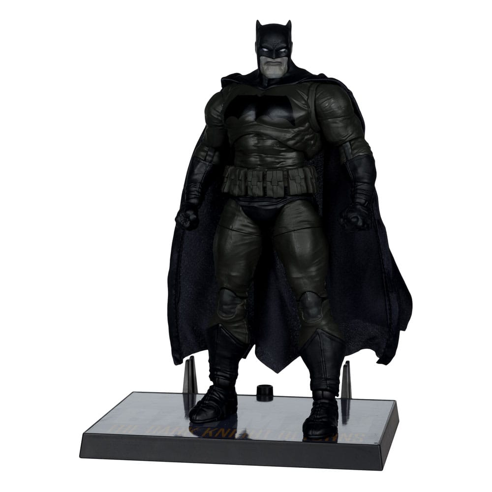DC Comics - DC Multiverse McFarlane Cover Recreations Action Figure - Batman (Batman: The Dark Knight Returns #1) (Gold Label)