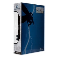 DC Multiverse McFarlane Cover Recreations Action Figure Batman (Batman: The Dark Knight Returns #1) (Gold Label) 18 cm