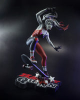 DC Direct Harley Quinn: Red, White & Black Statue 1/10 Harley Quinn by Ivan Tao 20 cm