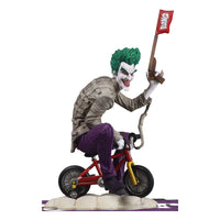 DC Comics - DC Direct Statue 1/10 - The Joker: Purple Craze - The Joker by Kaare Andrews 18 cm