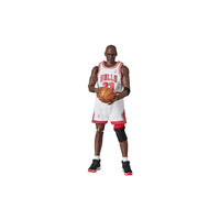 NBA MAFEX Action Figure Michael Jordan - Chicago Bulls HOME 17 cm