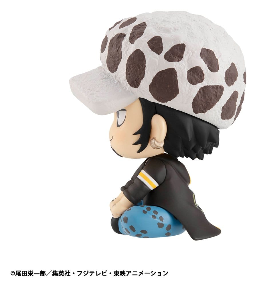 One Piece Look Up PVC Statue Trafalgar Law 11 cm