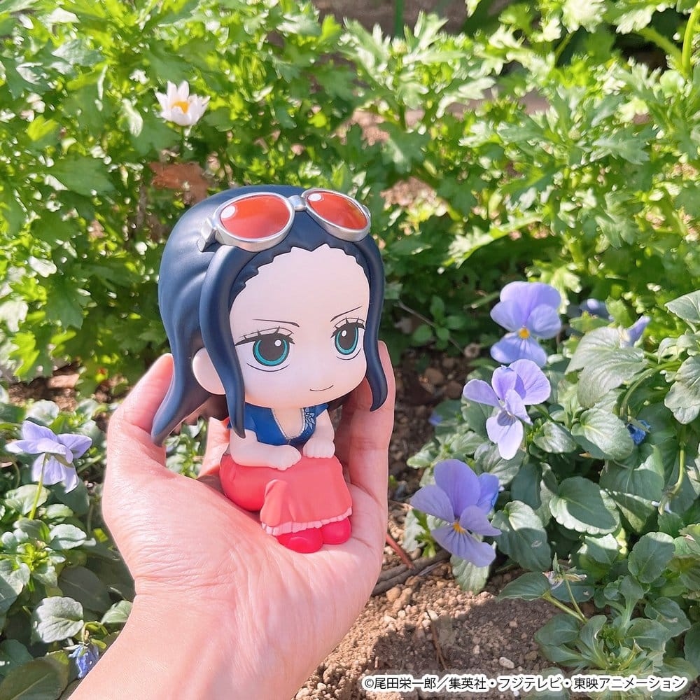 One Piece Lookup PVC Figure Nico Robin 11 cm