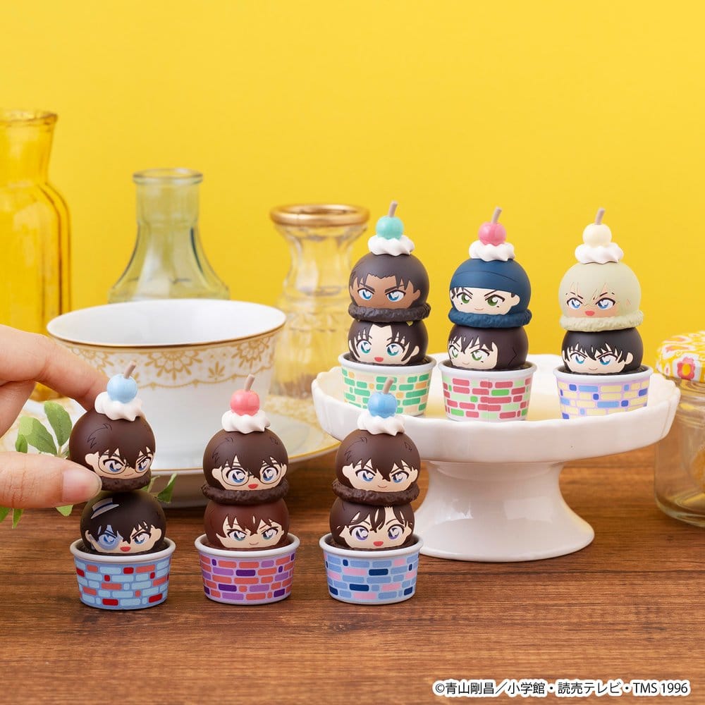 Detective Conan Tsumichen Stack up &amp; Change Mini Figures 8 cm Blind Box Assortment (6) (with gift)
