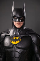 The Flash Life-Size Statue Batman Keaton 2 211 cm