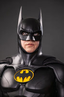 The Flash Life-Size Statue Batman Keaton 2 211 cm