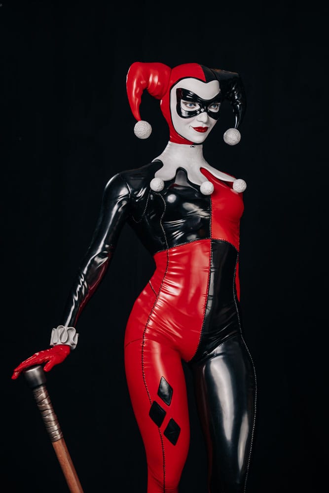 DC Comics Life-Size Statue Harley Quinn 196 cm