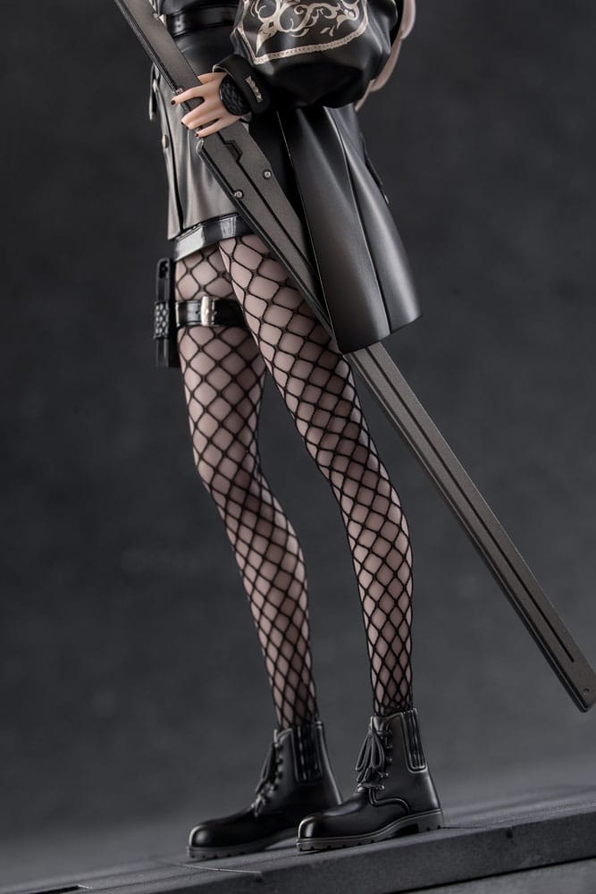 [B] (A-Z:) Full Dress