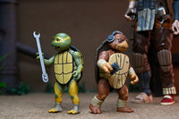 Teenage Mutant Ninja Turtles (The Last Ronin The Lost Years) Action Figure Grammy April with Baby Yi & Moja 18 cm