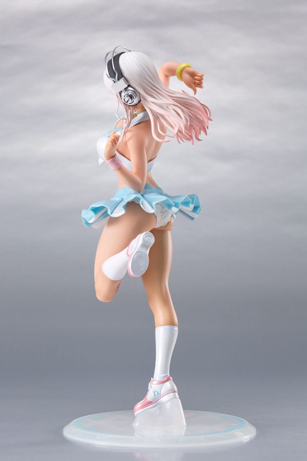 Super Sonico Statue 1/6 Super Sonico Cheer Girl Sunkissed Ver. 30 cm