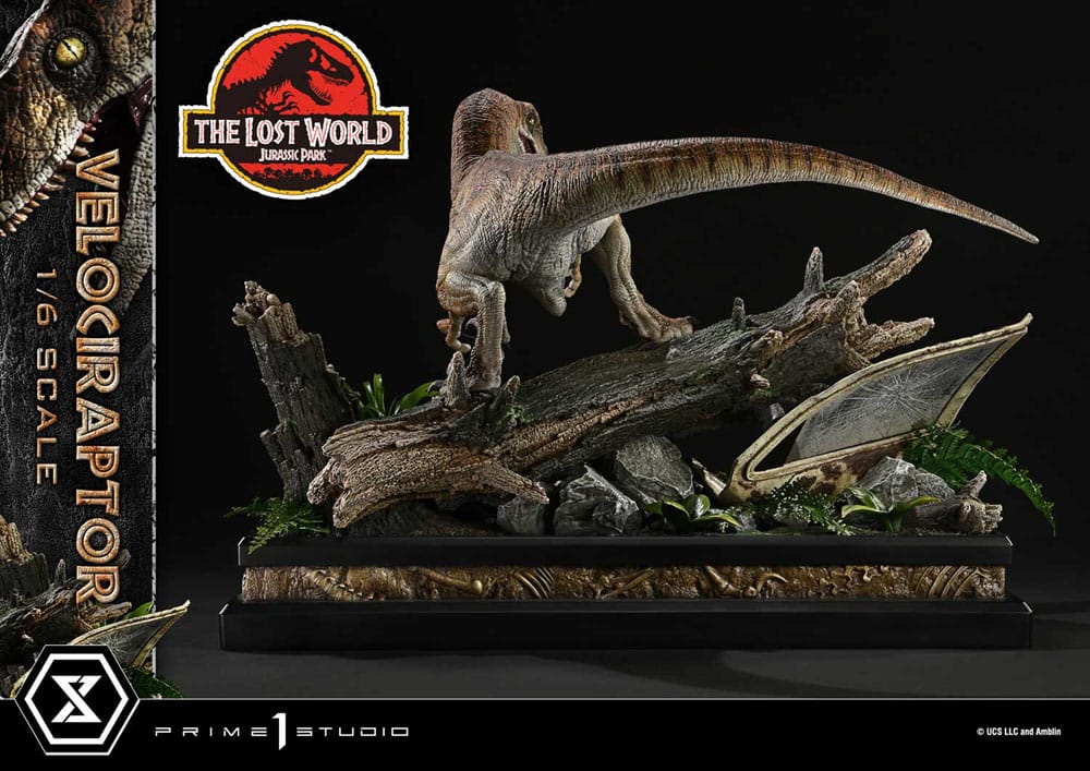 Jurassic Park II Legacy Museum Collection Statue 1/6 Velociraptor 41 cm