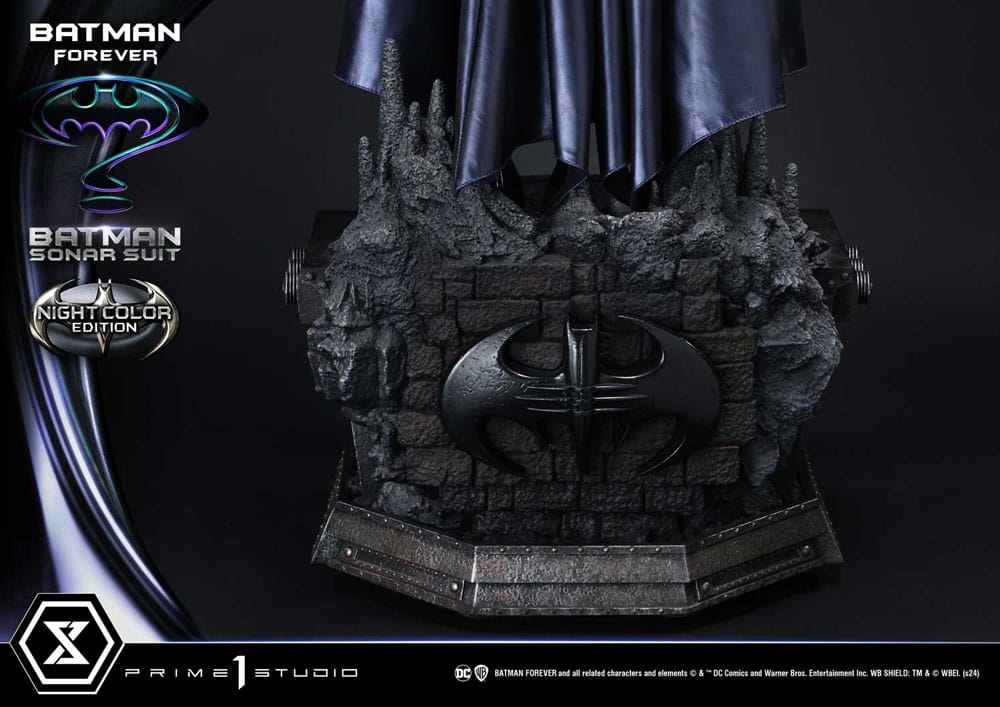 DC Comics - Batman Forever Museum Masterline Series Statue 1/3 - Batman Sonar Suit Night Color Edition 95 cm