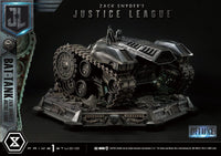 Zack Snyder's Justice League Museum Masterline Diorama Bat-Tank Deluxe Version 36 cm