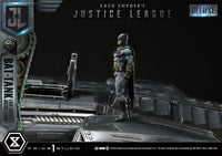 Zack Snyder's Justice League Museum Masterline Diorama Bat-Tank Deluxe Version 36 cm