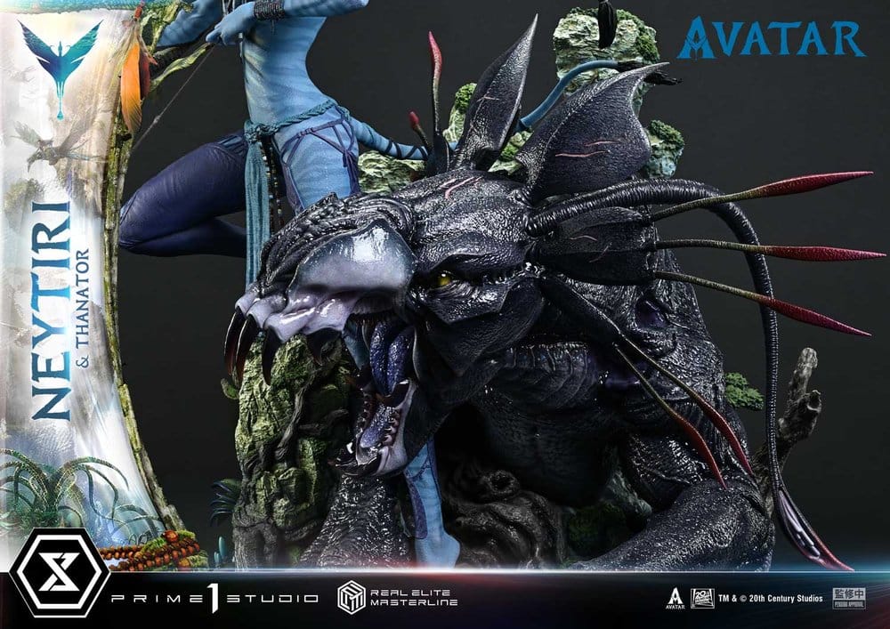 Avatar (Film) Real Elite Masterline Series Statue 1/4 Neytiri & Thanator 75 cm