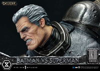 DC Comics - Statue Batman Vs. Superman (The Dark Knight Returns) - Deluxe Bonus Ver. 110 cm