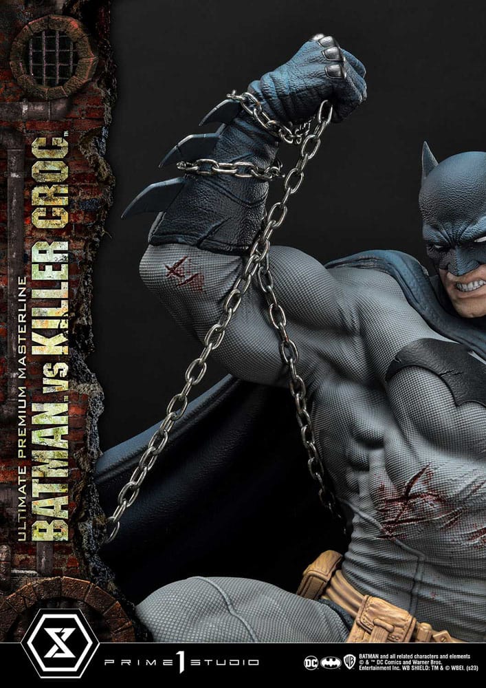 DC Comics - Batman Ultimate Premium Masterline Series Statue - Batman Versus Killer Croc Deluxe Bonus Version