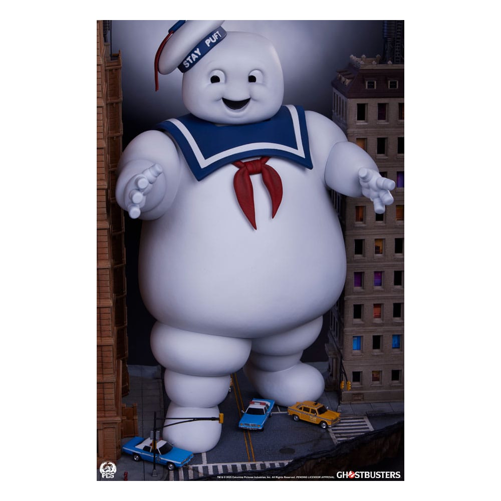 The Ghostbusters Diorama Statue Stay Puft Marshmallow Man 74 cm