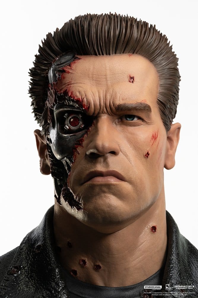 Terminator 2 Replik 1/1 T-800 Model 101 Battle Damaged Art Mask 47 cm