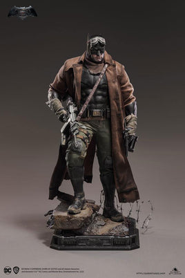 DC Comics - Statue 1/4 -  Knightmare Batman