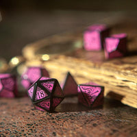 Call of Cthulhu 7th Edition Dice Set Black & Magenta (7)