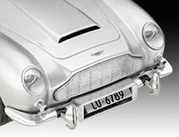 James Bond Advent Calendar Aston Martin DB5 1/24 Model Kit