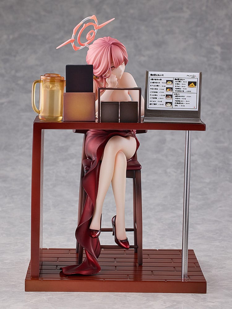 Blue Archive PVC Statue 1/7 Aru (Dress): Memorial Lobby Ver. 23 cm
