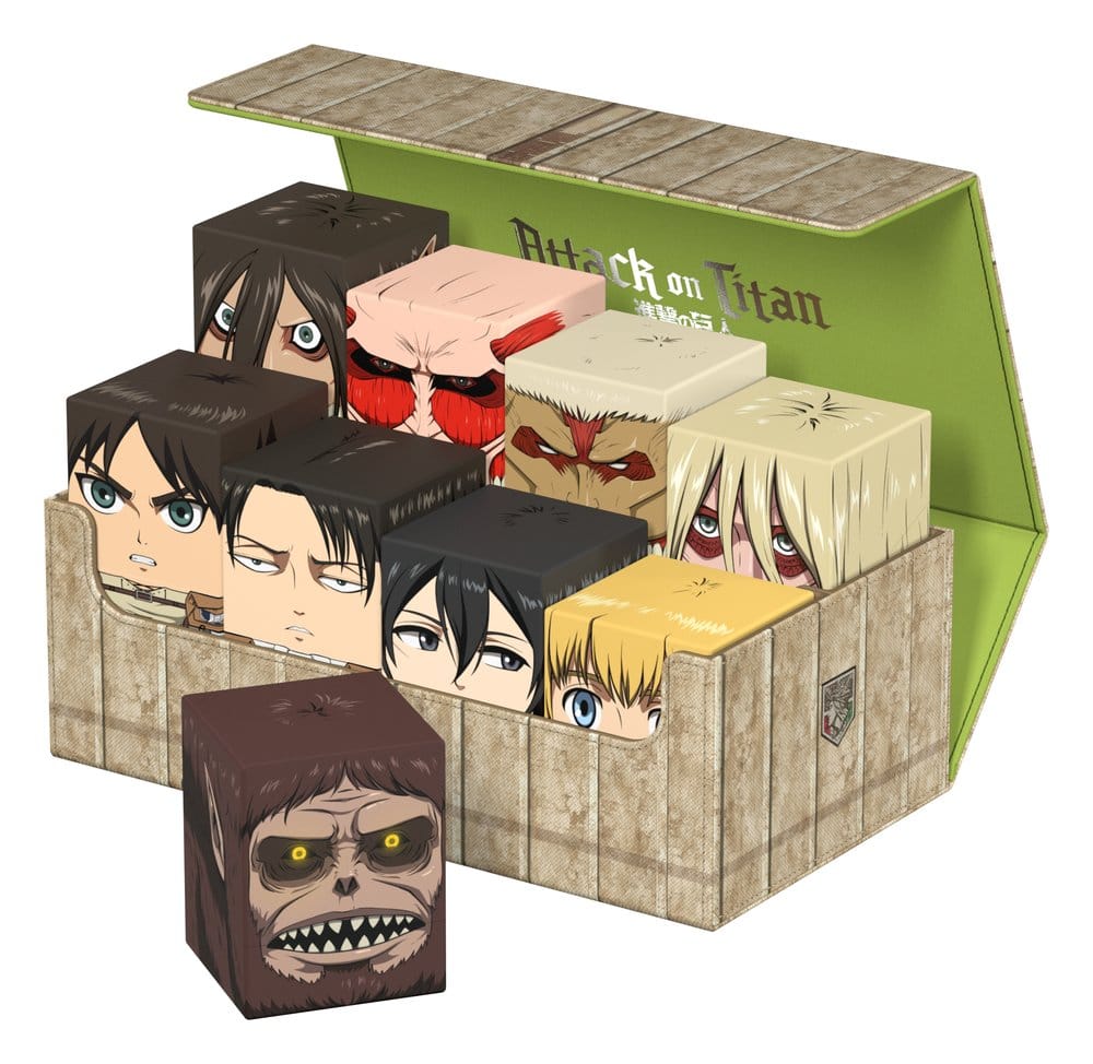 Squaroes - Collectors Case 800 Attack on Titan - Shiganshina District