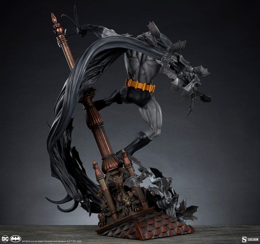 DC Comics Premium Format Statue Batman (Black Variant) Sideshow Exclusive 68 cm