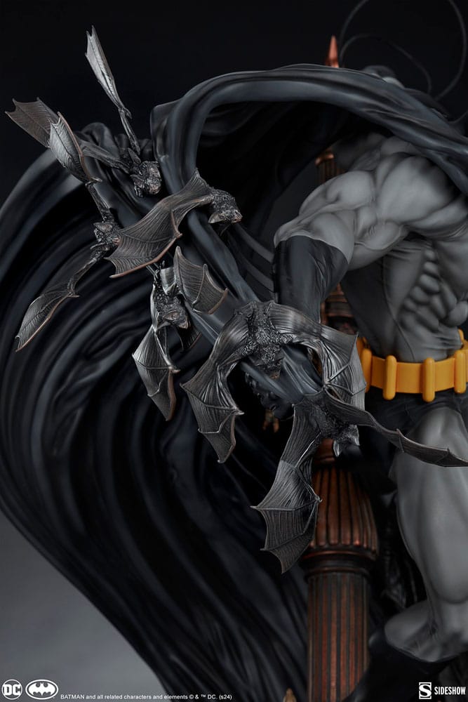 DC Comics Premium Format Statue Batman (Black Variant) Sideshow Exclusive 68 cm