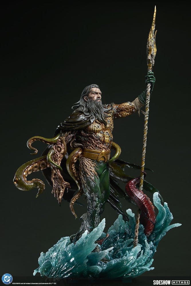 DC Comics Aquaman Premium Format Statue Aquaman: Lord of the Deep 74 cm