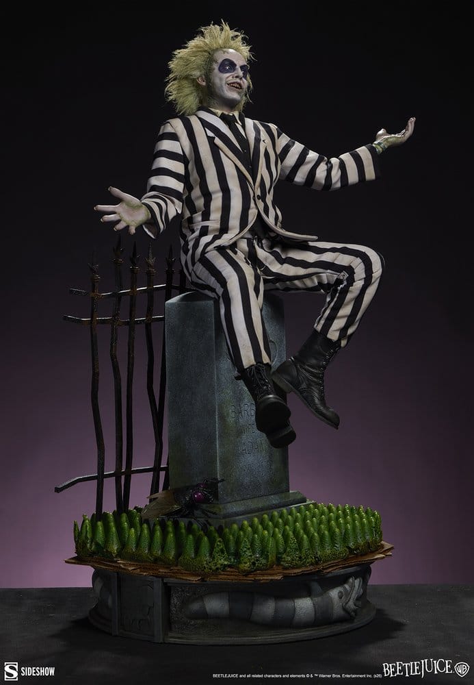 Beetlejuice Premium Format Mixed Media Statue Beetlejuice 54 cm