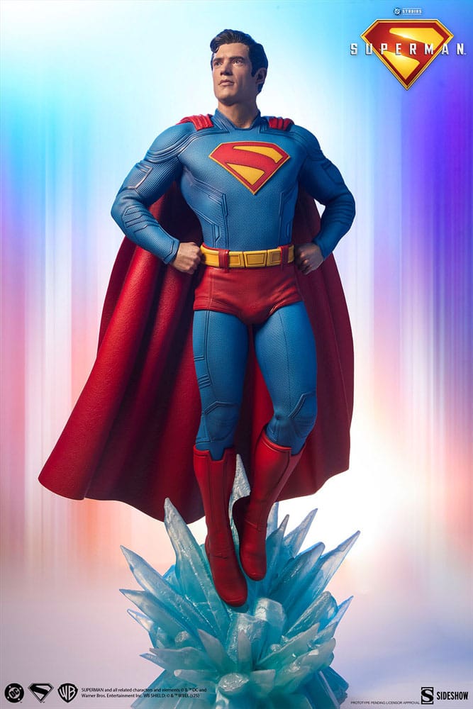 Superman (2025) Premium Format Statues Superman 61 cm & Krypto 23 cm Bundle (2)