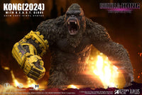 Godzilla - Godzilla vs. Kong: The New Empire Soft Vinyl Statue - Kong with B.E.A.S.T. Glove