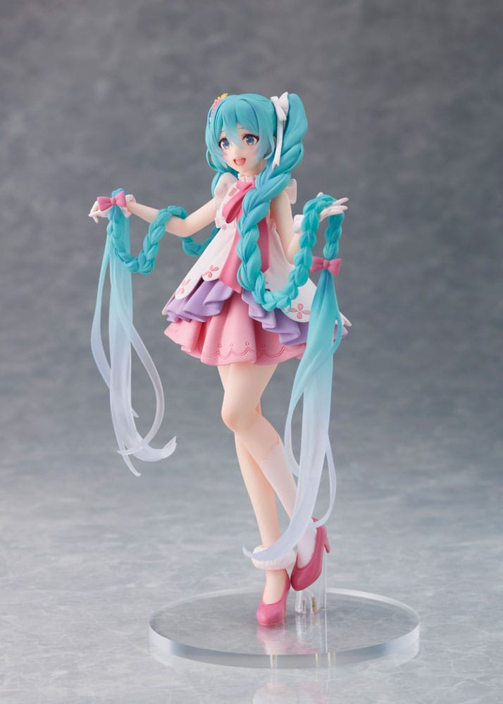 Hatsune Miku (Vocaloid) Wonderland Rapunzel Version