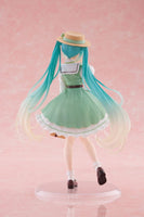 Hatsune Miku (Vocaloid) Fashion Country Version