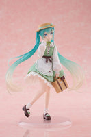 Hatsune Miku (Vocaloid) Fashion Country Version