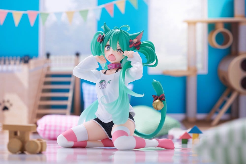 Hatsune Miku PVC Statue Desktop Cute Figure Hatsune Miku Cat Ear T-Shirt Ver. 13 cm