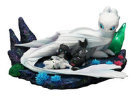 How To Train Your Dragon Statue 1/6 Light Fury & Night Lights 36 cm