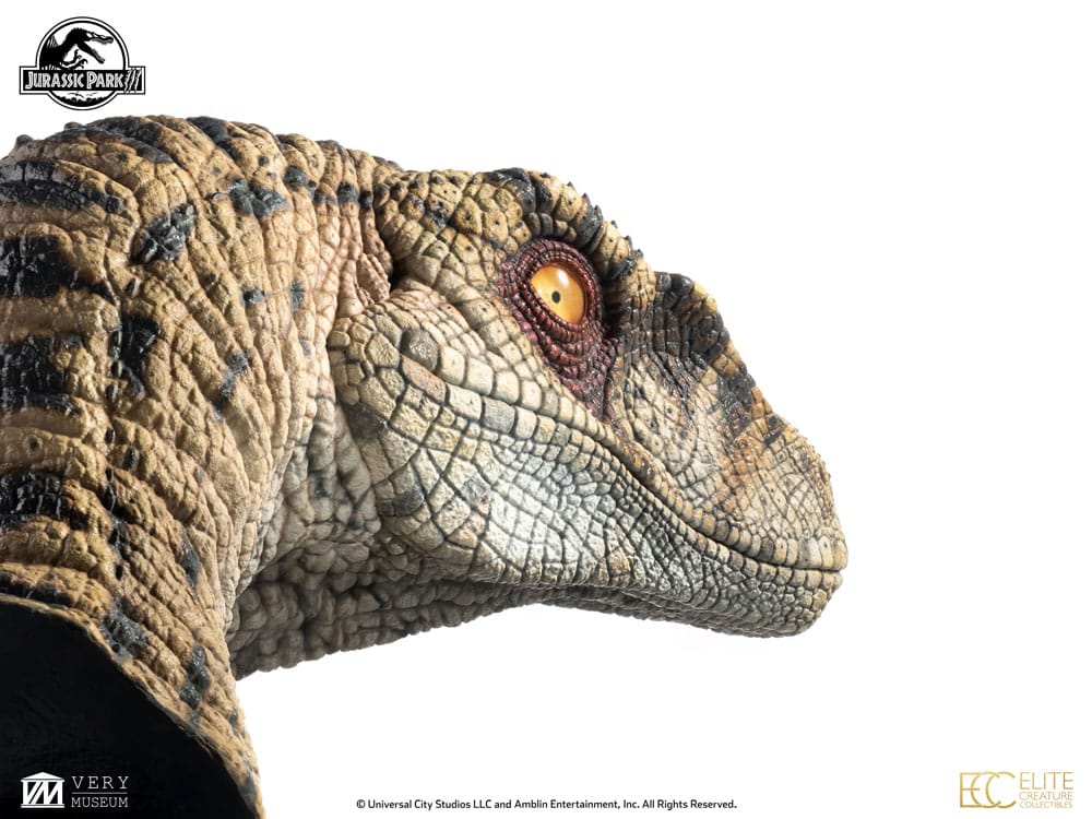 Jurassic Park III Bust Female Velociraptor White Queen 75 cm