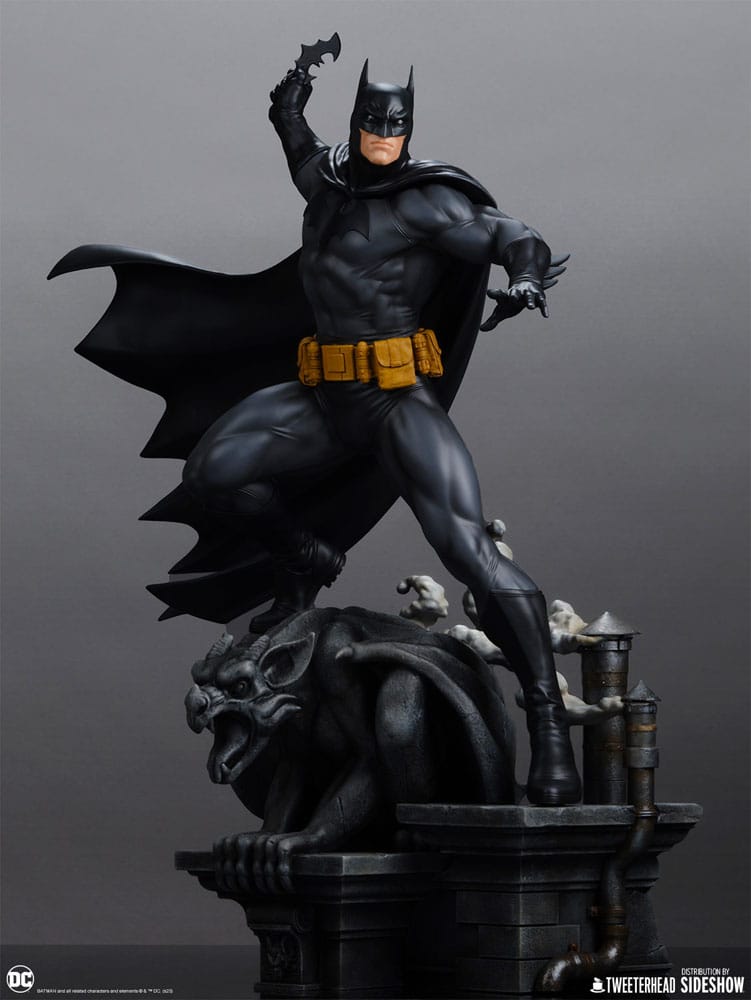 DC Comics - Maquette 1/6 - Batman (Black and Gray Edition)