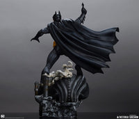 DC Comics - Maquette 1/6 - Batman (Black and Gray Edition)