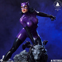 DC Comics Maquette 1/4 Catwoman (Purple Edition) 47 cm