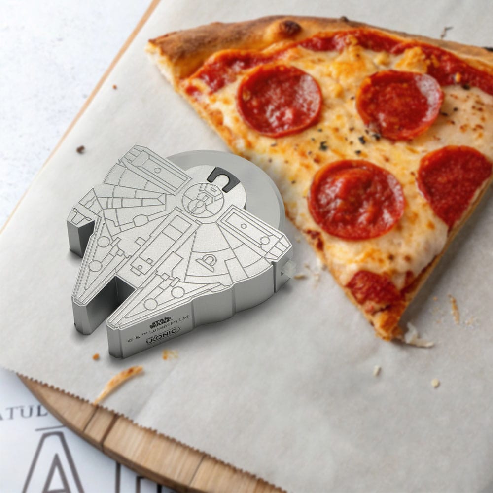Star Wars Pizza Cutter Millennium Falcon
